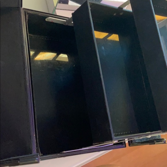 makeup box - Picture 10 of 15